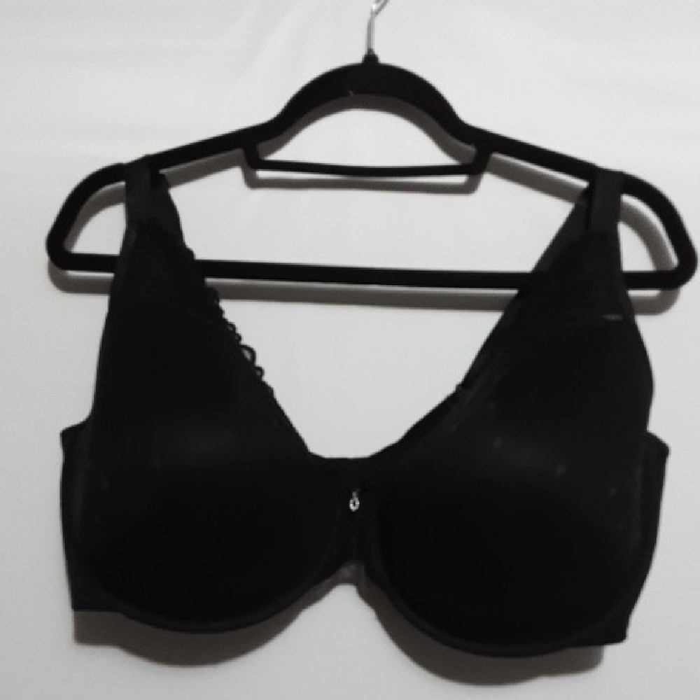 Curvy Couture Sheer Whisper Overlay PlungeT-Shirt Classic Black Bra